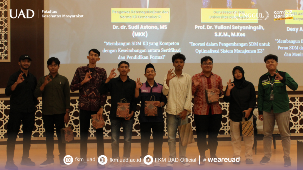 erta dan pembicara Seminar Nasional K3 2025 OSH Fest FKM UAD