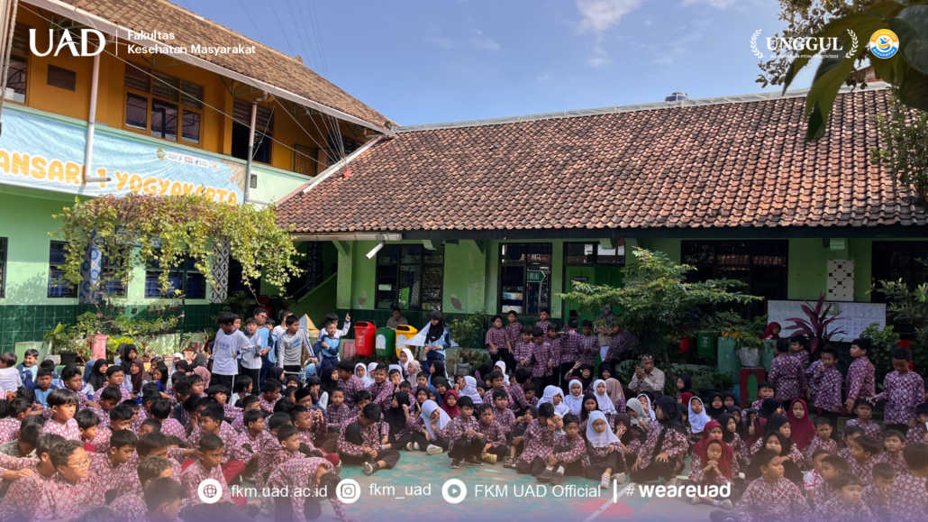 Wujudkan Generasi Sehat, Cerdas, dan Kuat dengan Gizi Seimbang, Mahasiswa Universitas Ahmad Dahlan bersama Puskesmas Wirobrajan berikan Edukasi Gizi Seimbang di SDN Tamansari 1 Yogyakarta