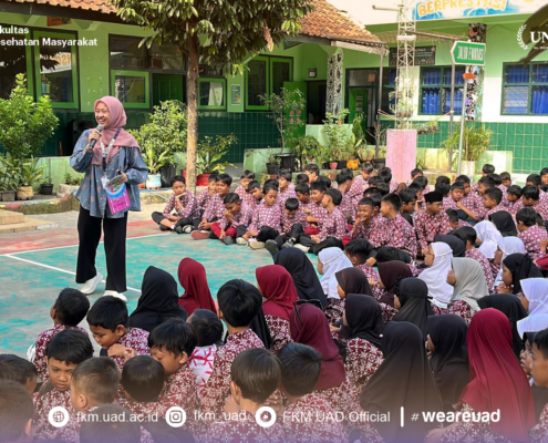Wujudkan Generasi Sehat, Cerdas, dan Kuat dengan Gizi Seimbang, Mahasiswa Universitas Ahmad Dahlan bersama Puskesmas Wirobrajan berikan Edukasi Gizi Seimbang di SDN Tamansari 1 Yogyakarta