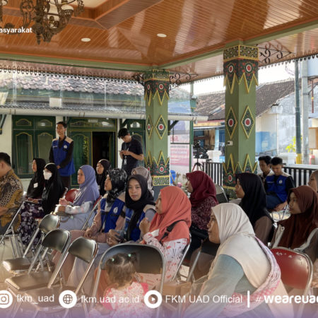 Tingkatkan Kemandirian Ekonomi, TIM PPK Ormawa IMM FKM UAD dan Bank BPD DIY Syariah Edukasi Literasi Keuangan di Purbayan