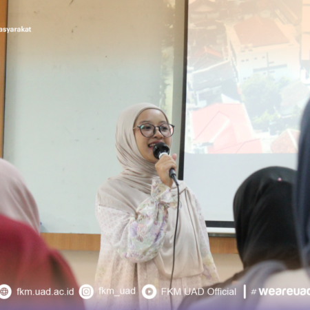 Aisyah Ainun Jariyah (Mahasiswa S1 Gizi) membagikan pengalaman menjadi mahasiswa FKM UAD Aisyah Ainun Jariyah (Mahasiswa S1 Gizi) membagikan pengalaman menjadi mahasiswa FKM UAD