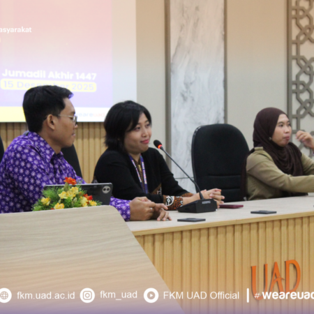 Dinas Kesehatan DIY, dokter spesialis penyakit dalam dari PAPDI, serta psikolog klinis sebagai narasumber Peringatan Hari Diabetes Sedunia Dinas Kesehatan DIY, dokter spesialis penyakit dalam dari PAPDI, serta psikolog klinis sebagai narasumber Peringatan Hari Diabetes Sedunia