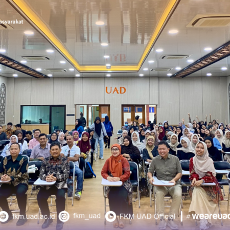 Kuliah Tamu FKM UAD Bahas Solidaritas Sosial BPJS Kesehatan Menuju Pengakuan Global