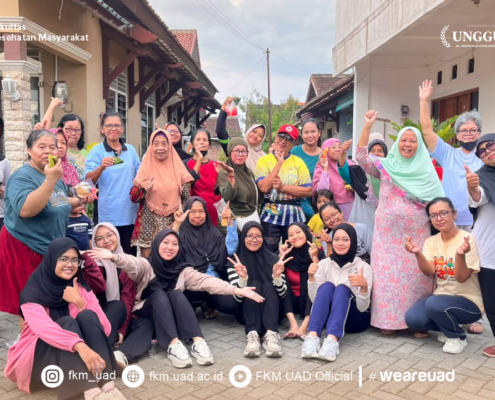 Tim PBL 6 FKM UAD Gaungkan Senam “GEMAR AKTIF” untuk Lawan Penyakit Tidak Menular di Dusun Wonocatur, Kabupaten Bantul