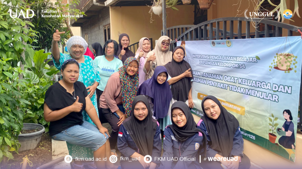 INTERVENSI PBL MAHASISWA FAKULTAS KESEHATAN MASYARAKAT (FKM) UAD ANGKAT TANAMAN OBAT KELUARGA (TOGA) SEBAGAI UPAYA PENCEGAHAN PENYAKIT TIDAK MENULAR (PTM)