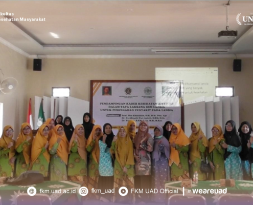 Kader Aisyiyah Blimbing Ikuti Pendampingan Tata Laksana Gizi Lansia dan penggunaan Obat secara bijak