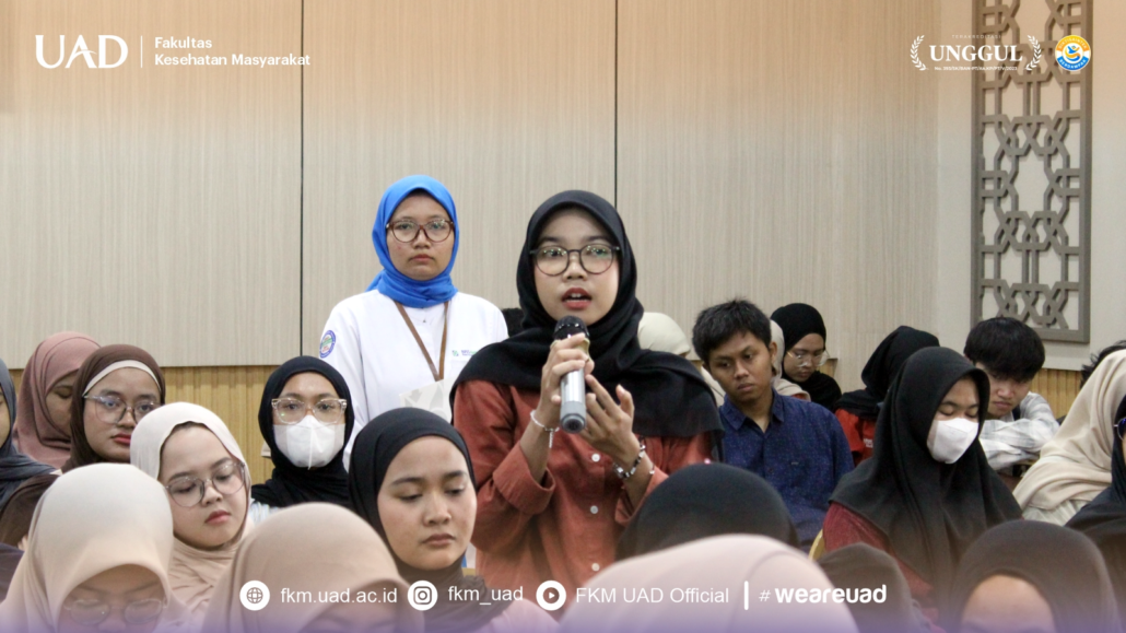 Sosialisasi Program Jaminan Kesehatan Nasional Bersama Fakultas Kesehatan Masyarakat, Farmasi, dan Kedokteran UAD
