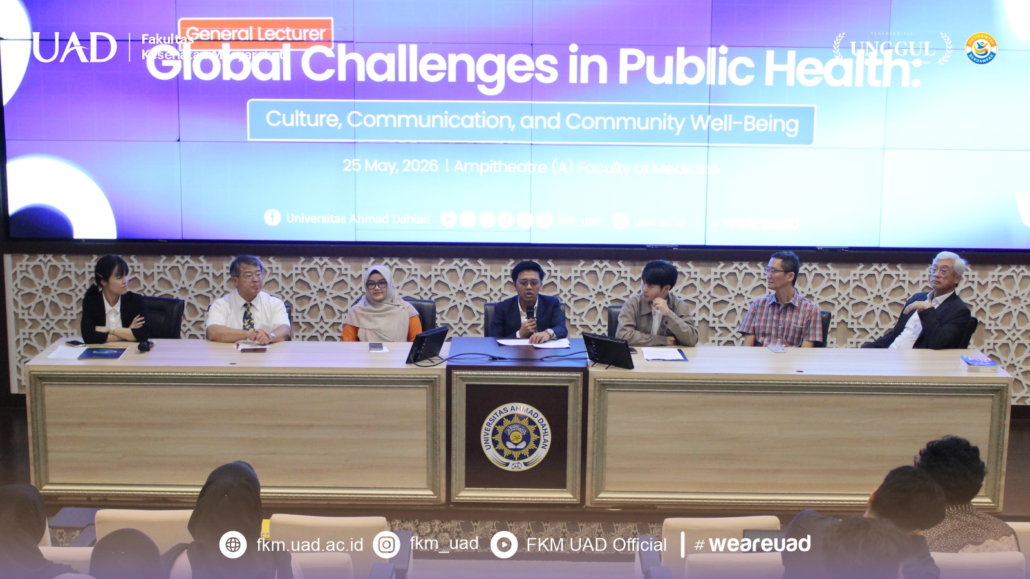 Para Narasumber General Lecture dari Indonesia dan Taiwan yang berasal dari Universitas Ahmad Dahlan dan Chung Shan Medical University (CSMU)